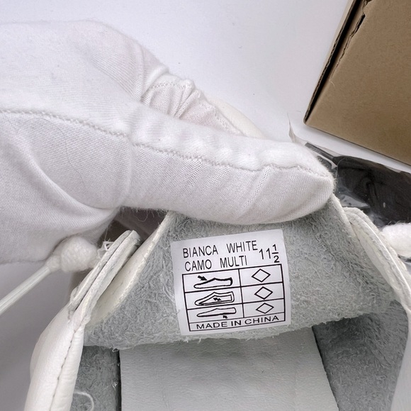 VINTAGE HAVANA, TENNIS SHOES, “WHITE” WITH CAMOUFLAGE & GLITTERING DESIGN, 11.5 - Picture 16 of 16